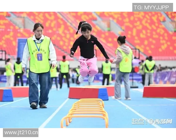 全民健身新风潮 游泳赛事带动健康生活新热潮